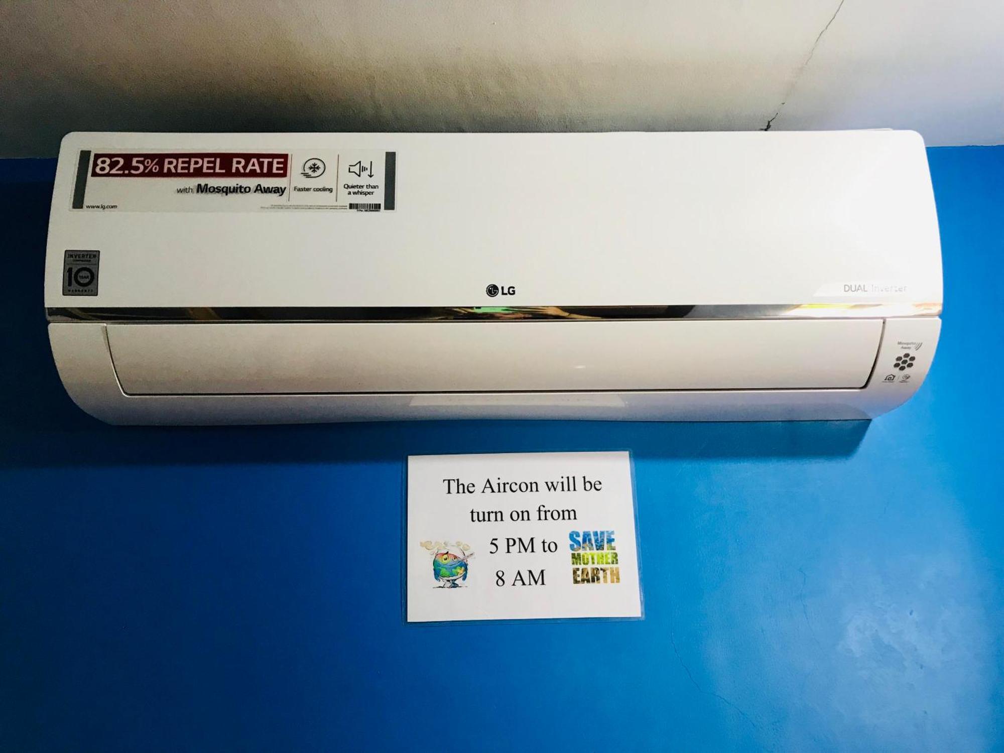 Ananas Guesthouse 몰볼 외부 사진