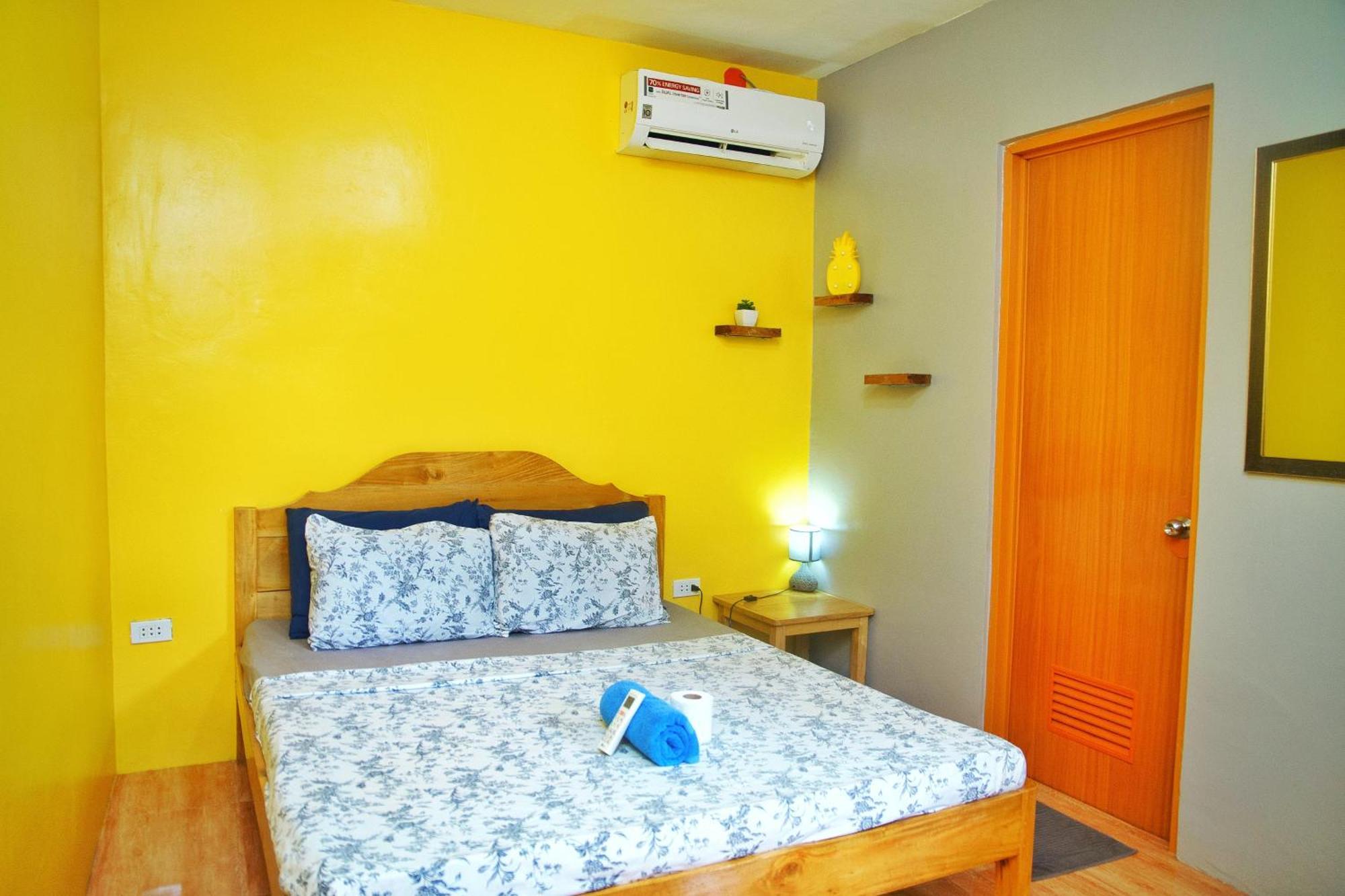 Ananas Guesthouse 몰볼 외부 사진