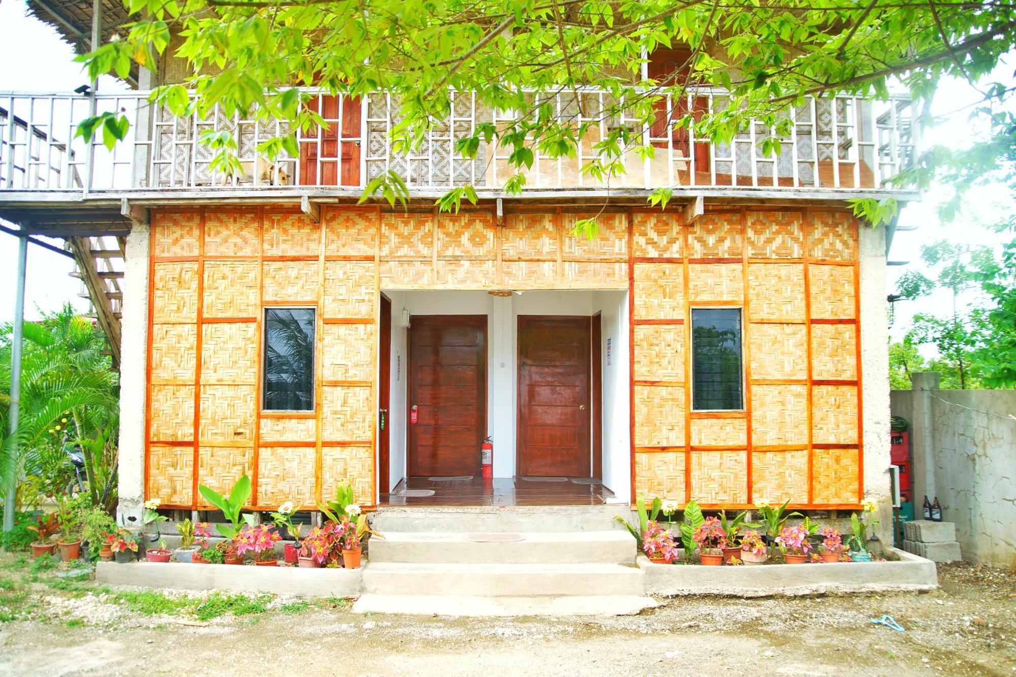 Ananas Guesthouse 몰볼 외부 사진