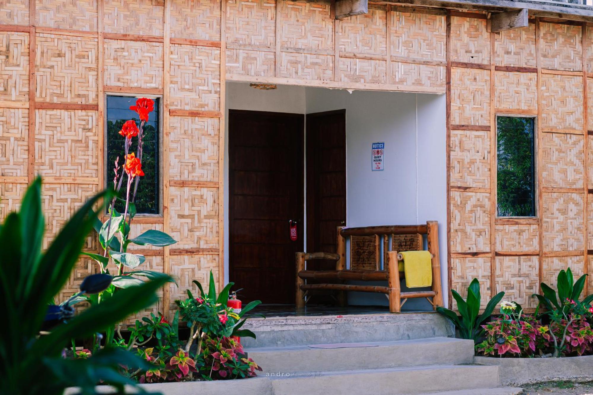 Ananas Guesthouse 몰볼 외부 사진
